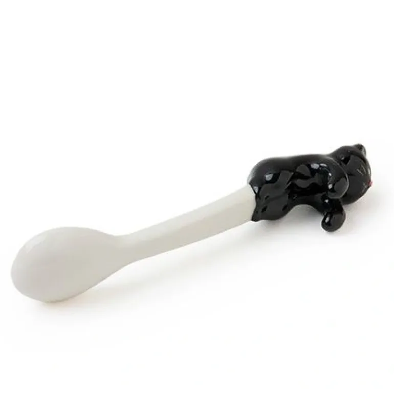 Black hanging cat spoon is the cutest thing you will ever own.