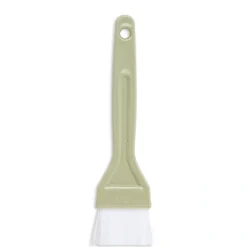 Polypropylene 7.25" pasty brush made in Japan available at Miya.